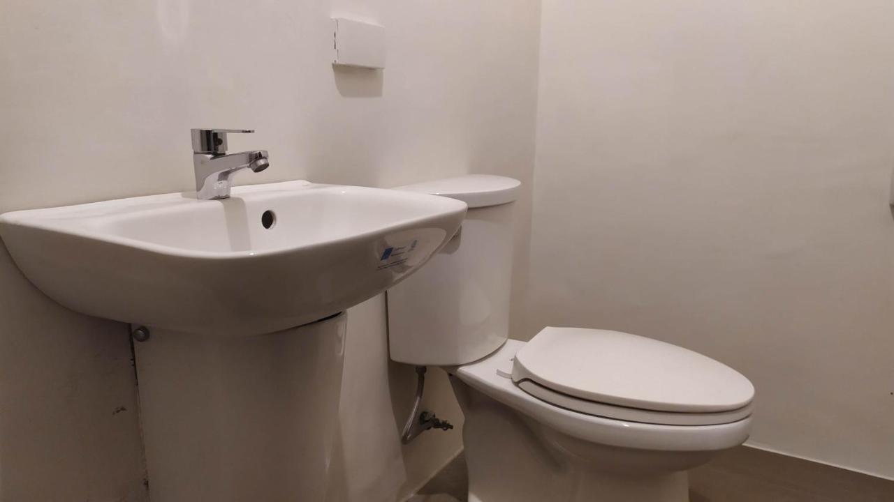 Mactan Airport Guesthouse Μακτάν Εξωτερικό φωτογραφία